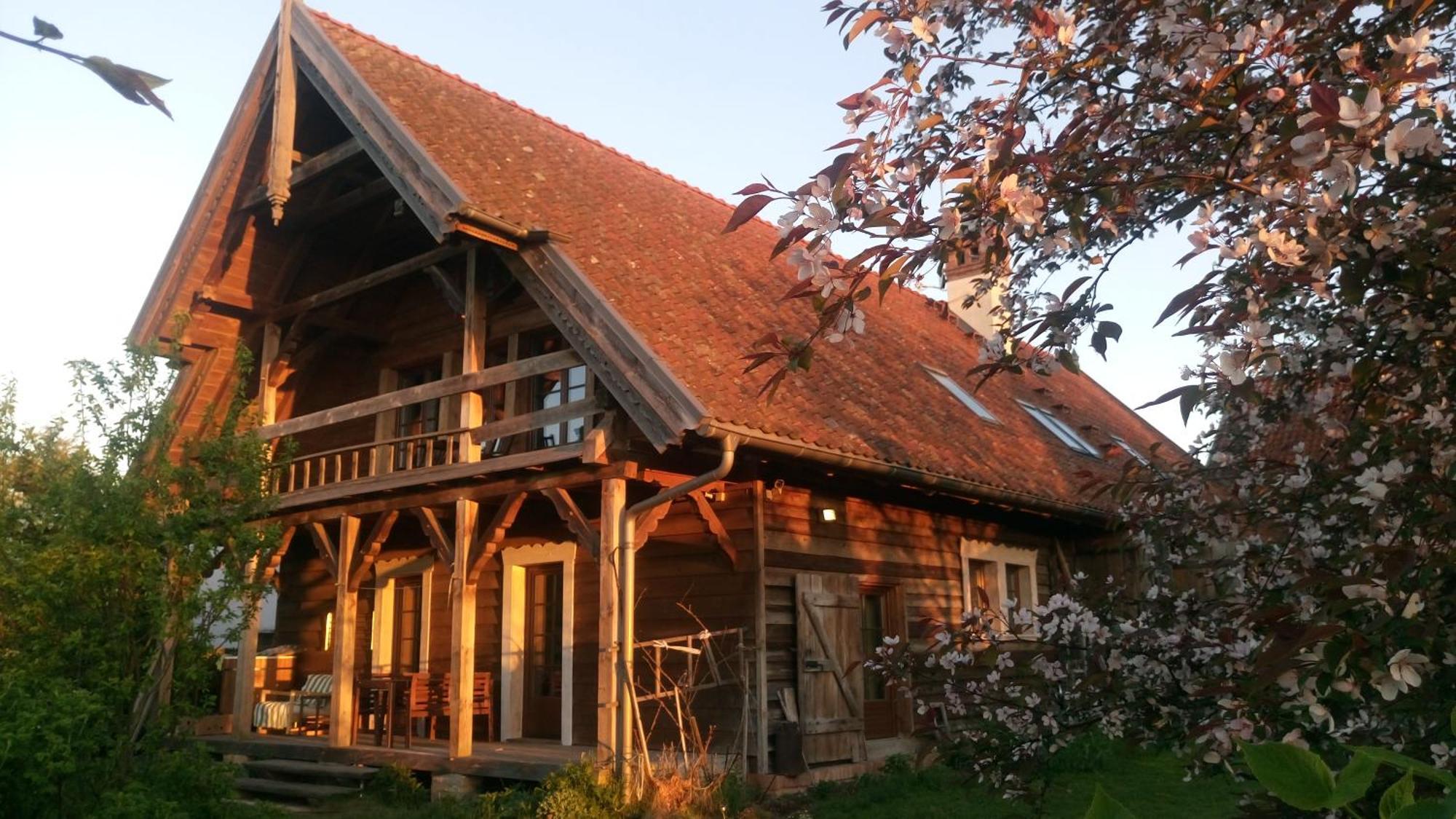 Stara Szkola Architekci Bed and Breakfast Jagodne Wielkie Exteriör bild
