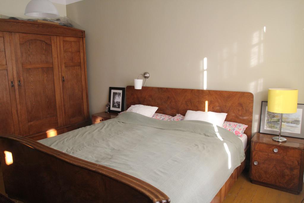 Stara Szkola Architekci Bed and Breakfast Jagodne Wielkie Rum bild